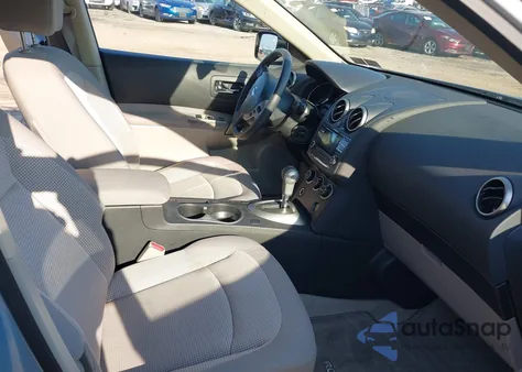 2013 Nissan Rogue Sv z USA, uszkodzony, nr VIN JN8AS5MV0DW134855